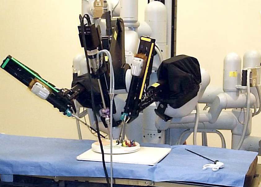 Advanced robotic surgery system performing minimally invasive procedure