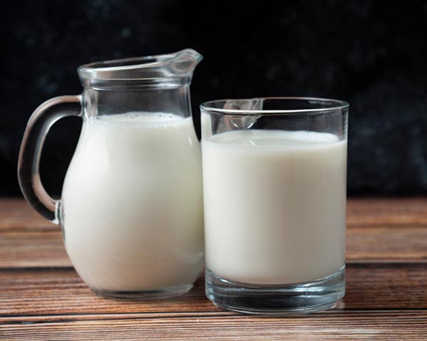 What Type of Milk is Recommended For Adults