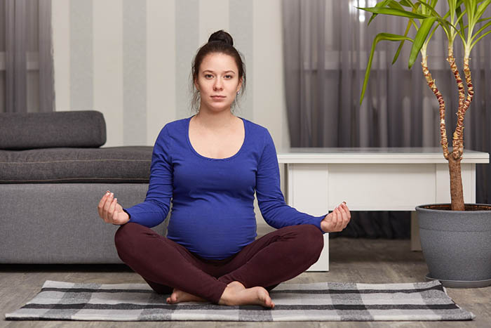 Optimal health and stress-free living are ideal for twin pregnancy