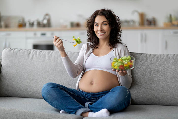 Meeting increased calorie needs vital during multiple pregnancies