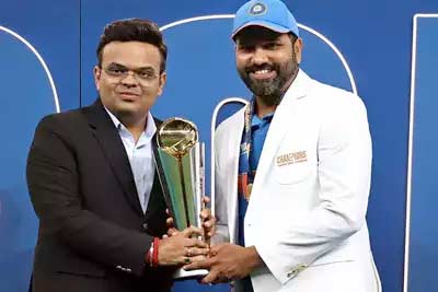 ICC Chairman Jay Shah presenting the Champions Trophy