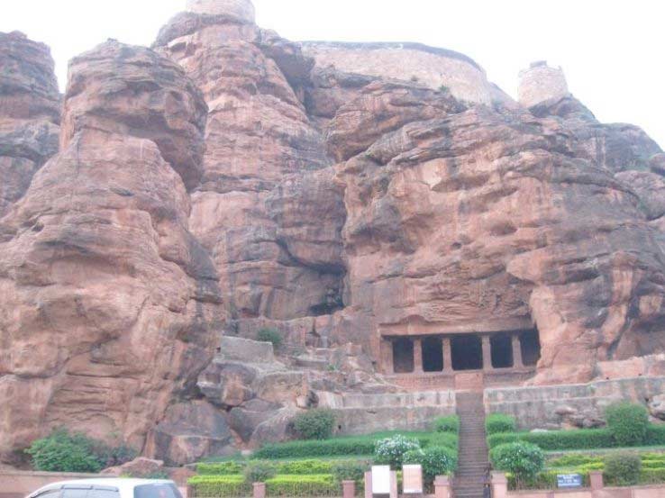 Ancient Anegundi Fort in Hampi, showcasing Vijayanagara-era architecture.