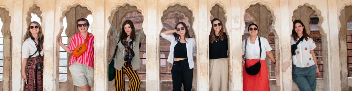 https://www.intrepidtravel.com/v3/assets/blt0de87ff52d9c34a8/blt41dc08eccba85218/682cf52c24eaf7893b8199bb/Intrepid-Travel-India-Jodphur-Womens-Expedition-Group-at-Mehrangargh-Fort-27_crop.jpg?branch=prd&width=1400&crop=4000%2C1042%2Coffset-x50%2Coffset-y50&quality=75&format=pjpg&auto=webp